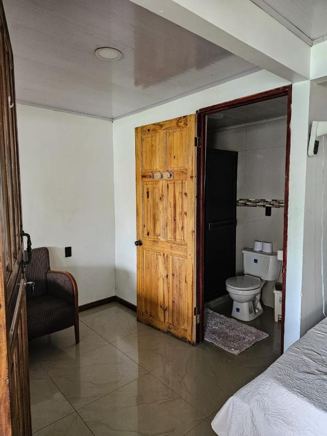 Hotel Liah'S Tortuguero Kültér fotó