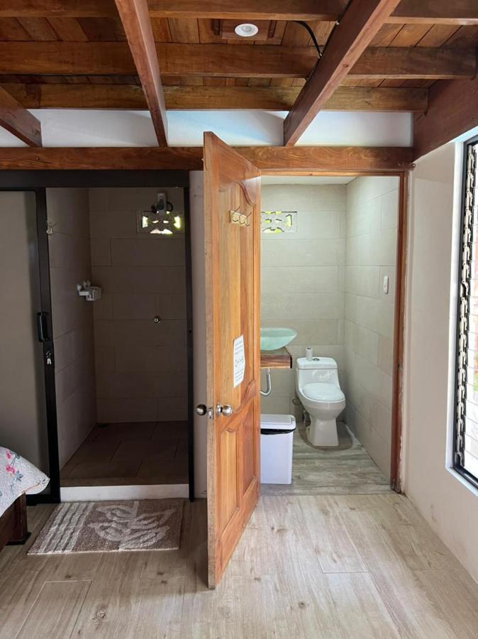 Hotel Liah'S Tortuguero Kültér fotó